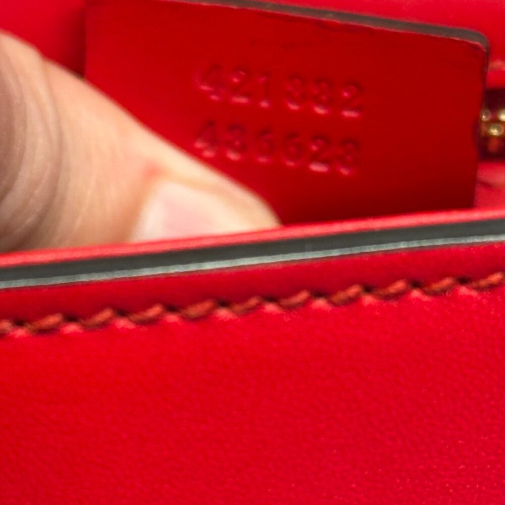 Gucci Sylvie Line Medium Shoulder Bag - Picture 7 of 8